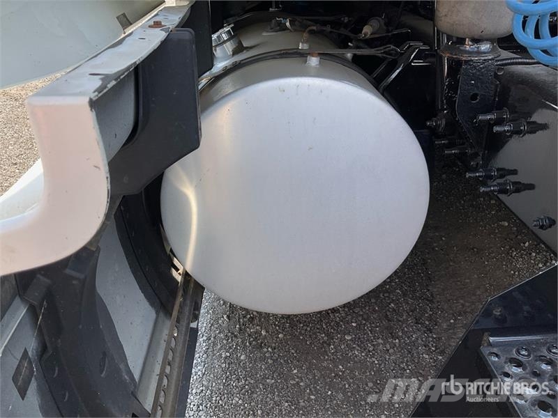 International LT625 牵引车