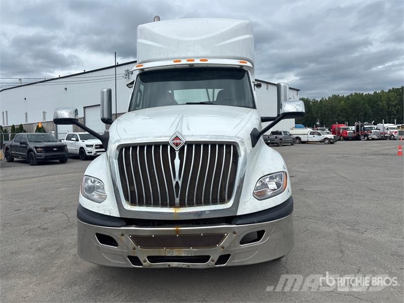 International LT625 6x4 T/A Day Cab Truck Tractor Prime Movers