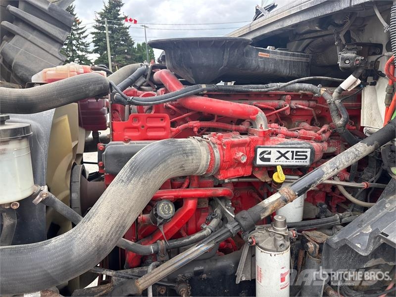 International LT625 6x4 T/A Day Cab Truck Tractor Prime Movers