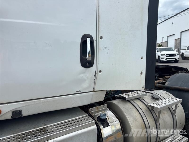 International LT625 6x4 T/A Day Cab Truck Tractor Prime Movers