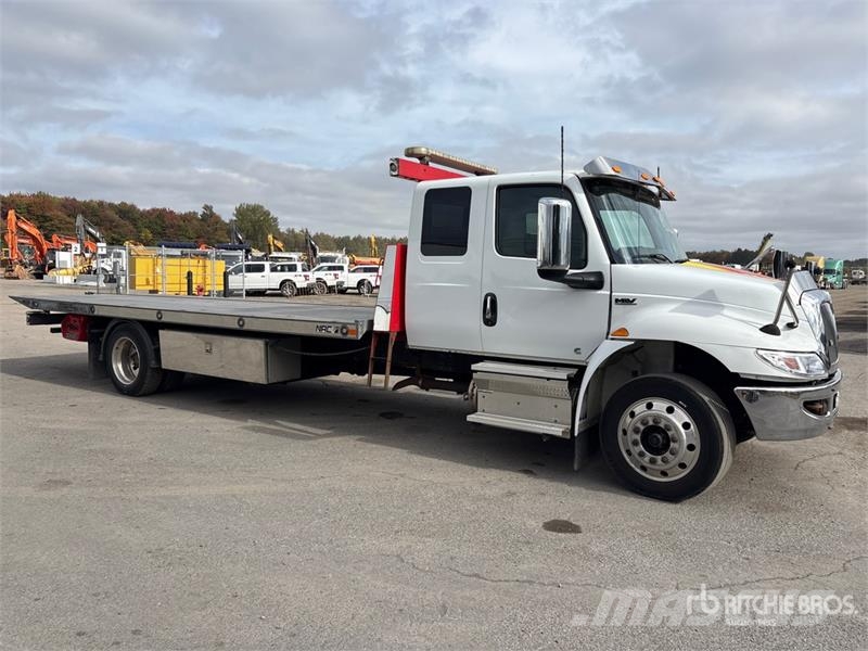 International MV607 4x2 Extended Cab Rollback Truck Vlečna vozila za tovornjake