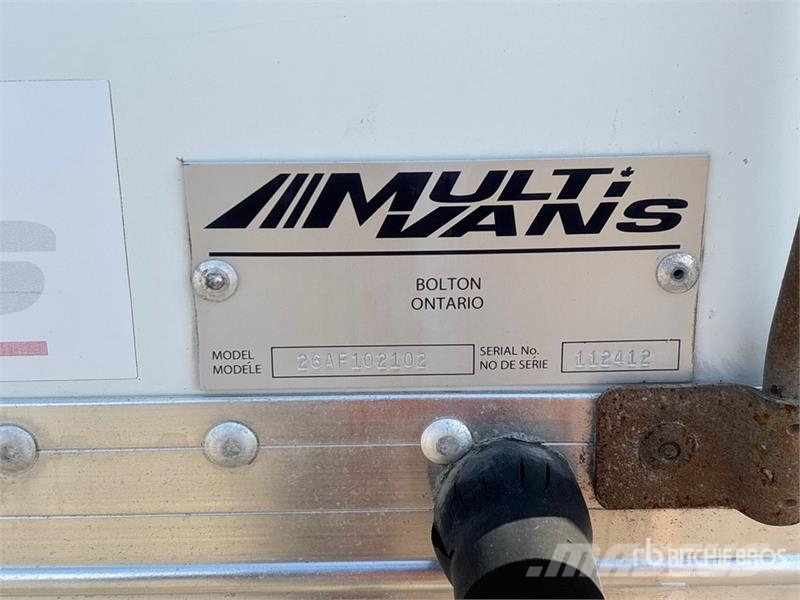 International MV607 4x2 Van Truck Box trucks