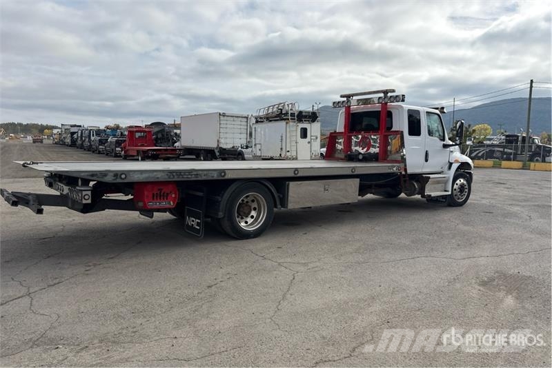 International MV607 4x2 Extended Cab Rollback Truck Šleperi za vozila