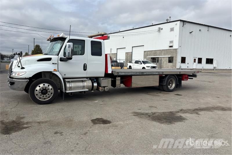 International MV607 4x2 Extended Cab Rollback Truck Šleperi za vozila