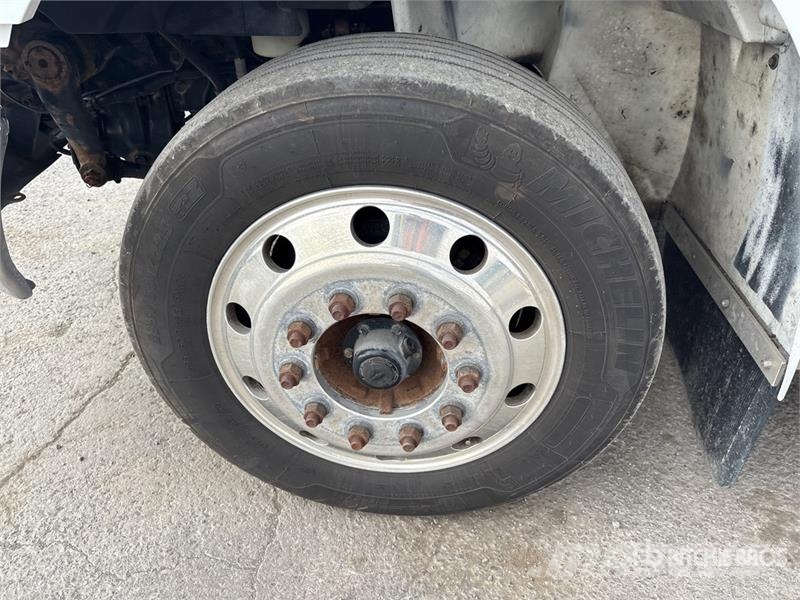 International MV607 4x2 Extended Cab Rollback Truck Vlečna vozila za tovornjake