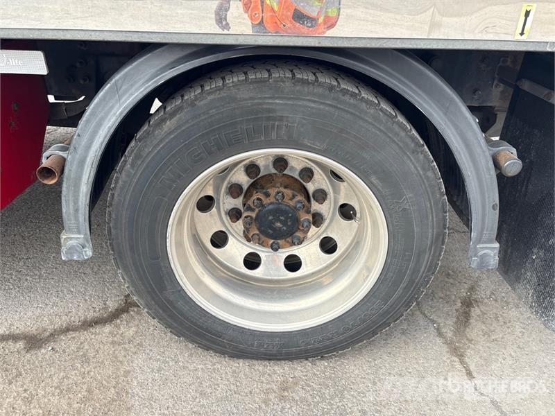 International MV607 4x2 Extended Cab Rollback Truck Vlečna vozila za tovornjake