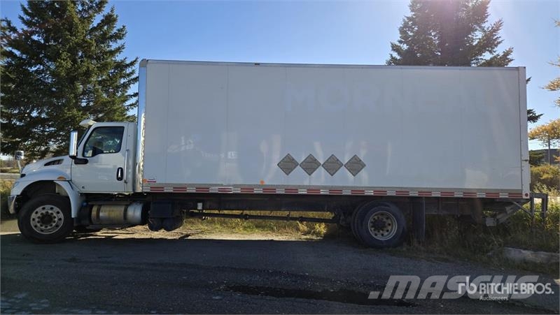 International MV607 4x2 Van Truck Camiones caja cerrada