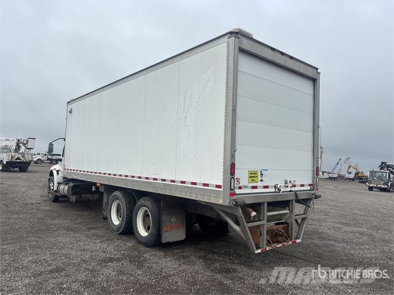 International MV607 6x4 Mud Mixing Truck Вантажівки / спеціальні