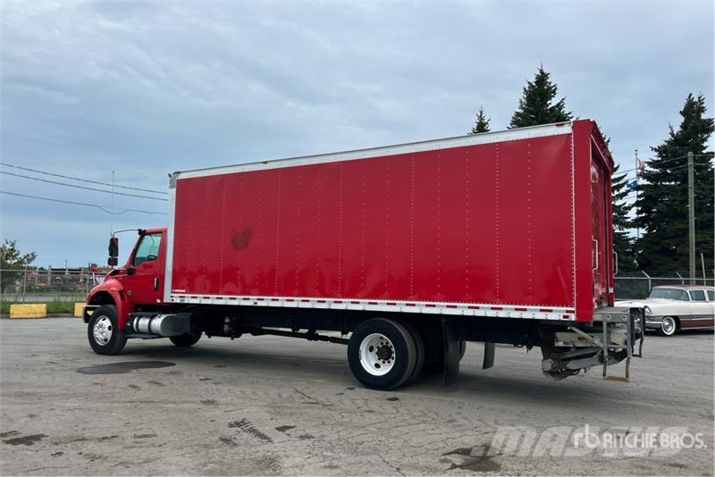 International MV607 SBA 4x2 Van Truck ボックスボディー、ウイング、箱車