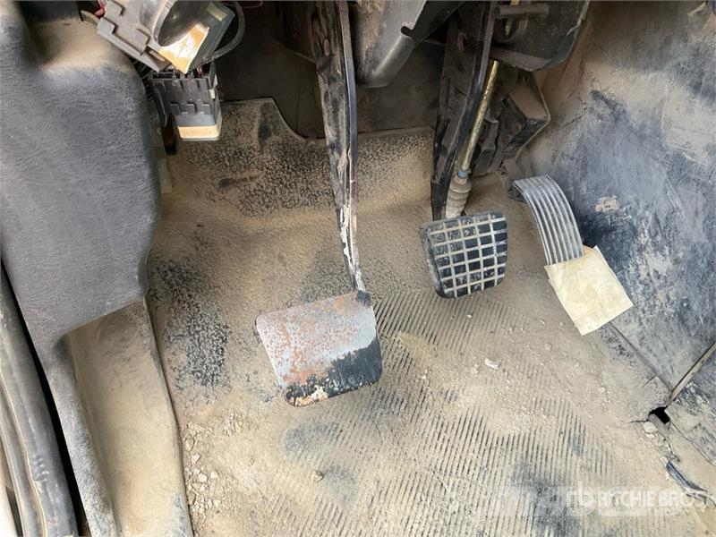International on International 7600 6x4 Digger Derrick Truck Mobiele Boorinstallatie