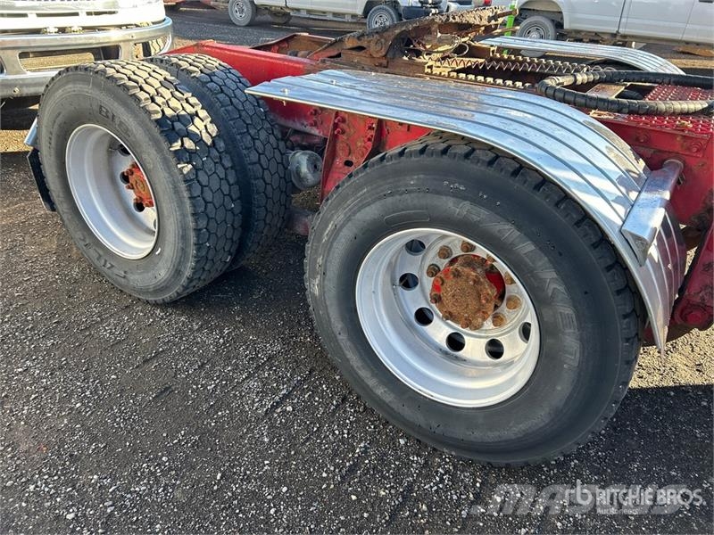 International PayStar 5900i 6x4 T/A Day Cab Truck Tractor Truck Tractor Units