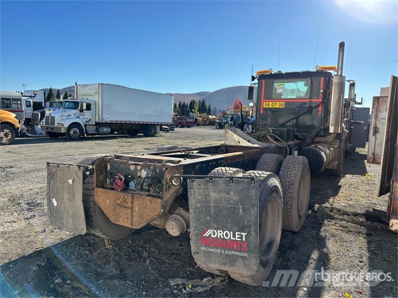 International Paystar 5600i 6x4 Cab and Chassis (Inoperable) Cabines