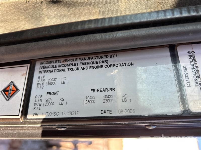 International Paystar 5600i 6x4 Cab and Chassis (Inoperable) Cabines