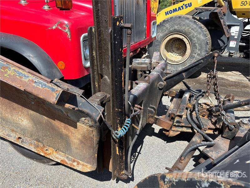 International Paystar 5500i 6x4 Snow Plow Truck Municipal / general purpose vehicles