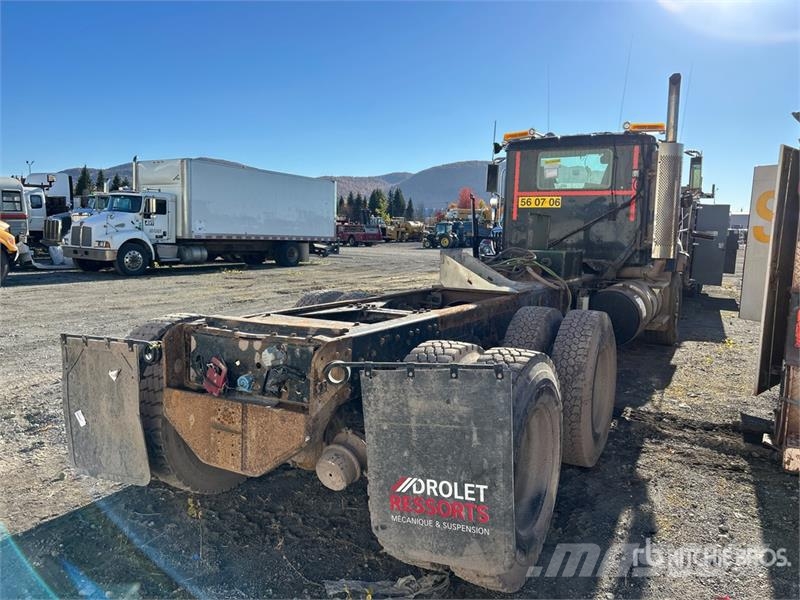 International Paystar 5600i 6x4 Cab and Chassis (Inoperable) Cabines