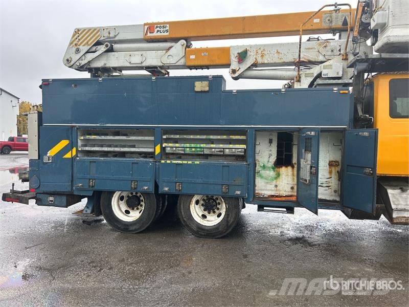 International Posi-Plus 400-46-P 46 ft on  International 7400 6x Truck mounted aerial platforms