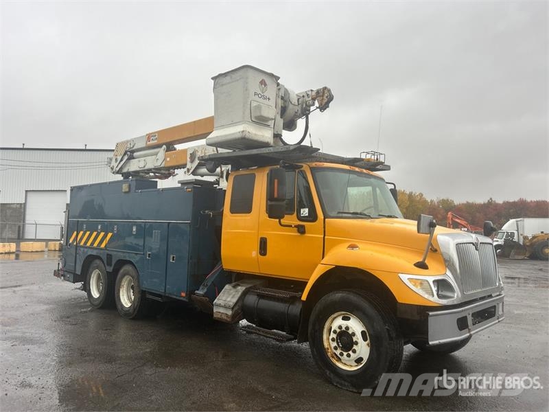 International Posi-Plus 400-46-P 46 ft on  International 7400 6x Truck mounted aerial platforms