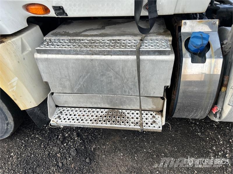 International ProStar+ 6x4 T/A Day Cab Truck Tractor Motrici e Trattori Stradali