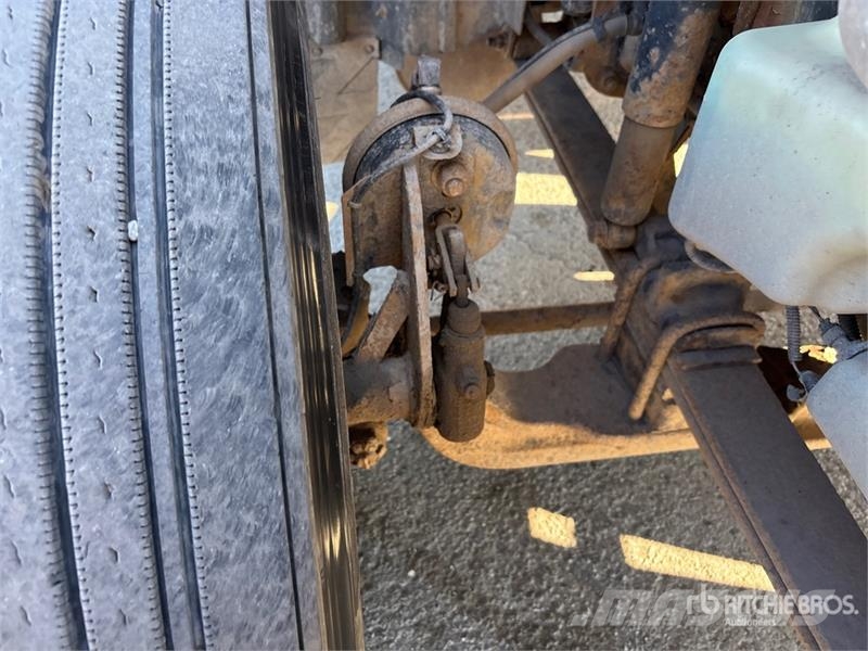 International Prostar 6x4 T/A Sleeper Truck Tractor وحدات الجر