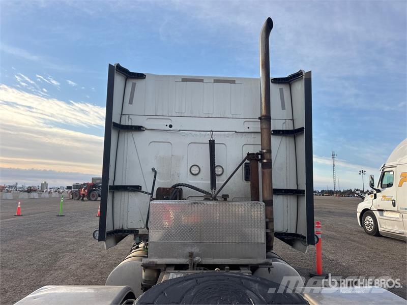 International ProStar+ 6x4 T/A Sleeper Truck Tractor Седельные тягачи