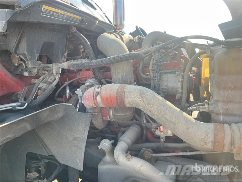 International ProStar 6x4 T/A Sleeper Truck Tractor Trekkvogner