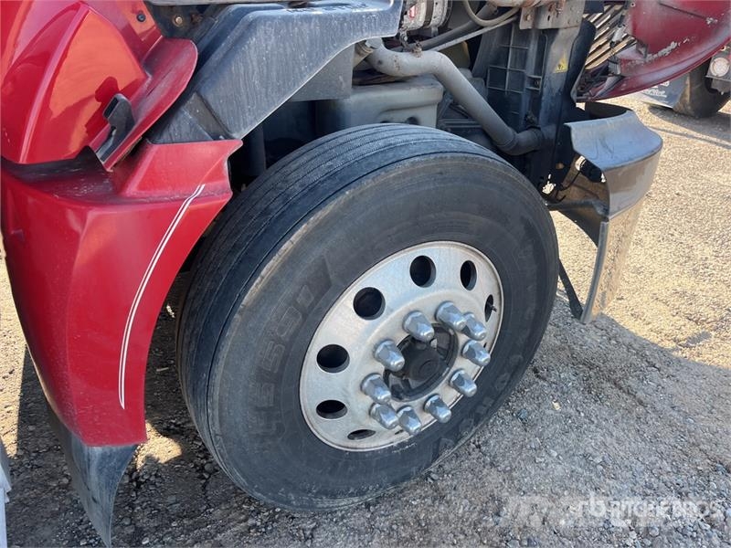 International ProStar 6x4 T/A Sleeper Truck Tractor Trekkvogner