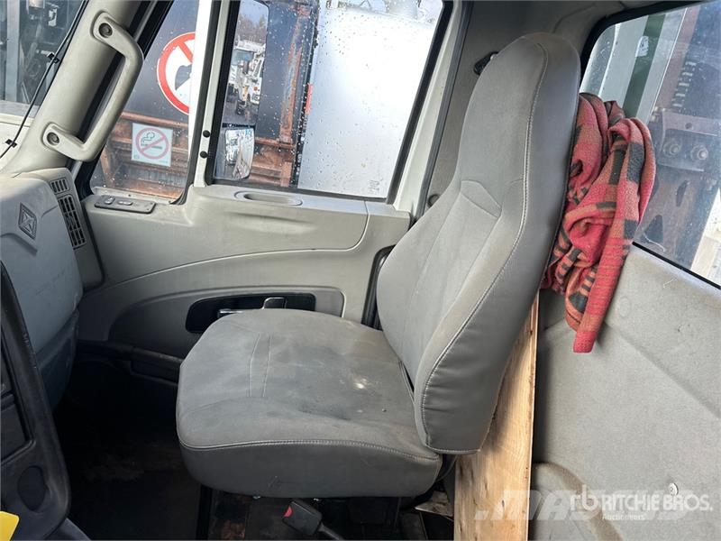 International ProStar+ 6x4 T/A Day Cab Truck Tractor Motrici e Trattori Stradali