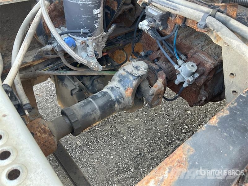 International ProStar+ 6x4 T/A Day Cab Truck Tractor 牵引车