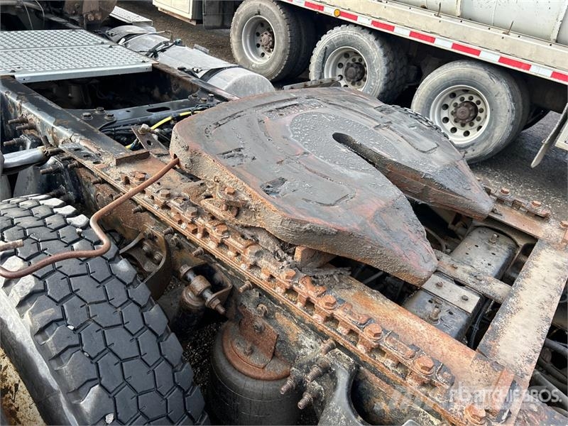 International ProStar+ 6x4 T/A Day Cab Truck Tractor Motrici e Trattori Stradali