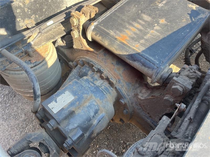 International ProStar 6x4 T/A Sleeper Truck Tractor Trekkvogner