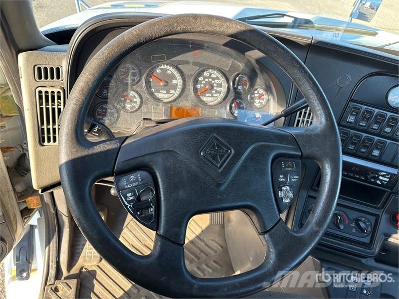 International ProStar 6x4 T/A Day Cab Truck Tractor Trekkvogner