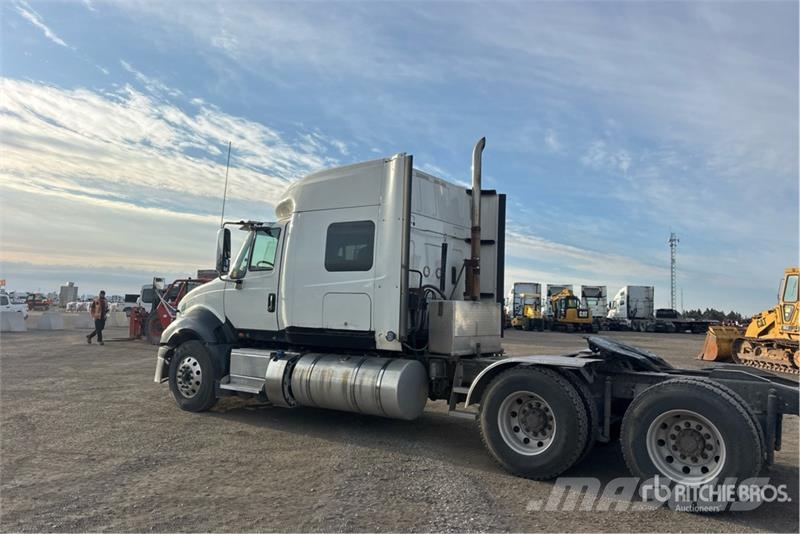 International ProStar+ 6x4 T/A Sleeper Truck Tractor Седельные тягачи