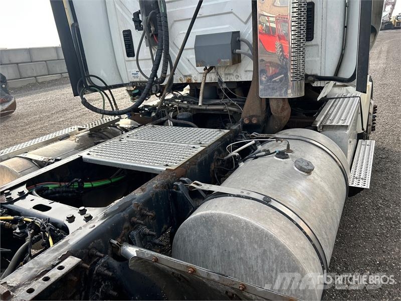International ProStar+ 6x4 T/A Day Cab Truck Tractor Motrici e Trattori Stradali