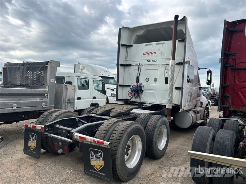 International ProStar 6x4 T/A Sleeper Truck Tractor (Inoperable) Nyergesvontatók