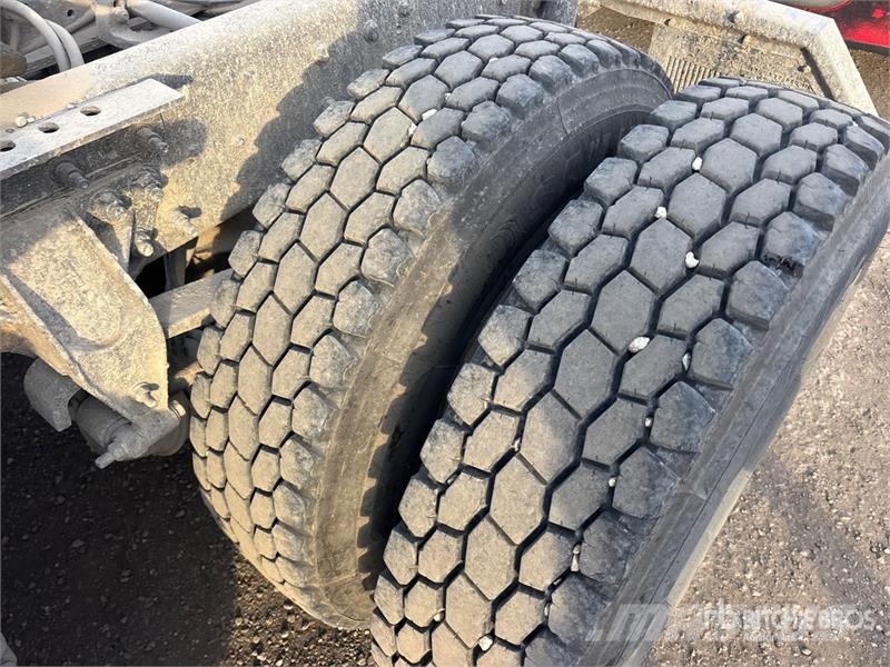 International ProStar+ 6x4 T/A Sleeper Truck Tractor Седельные тягачи