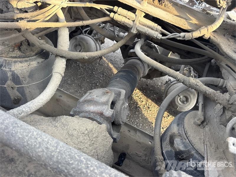 International ProStar+ 6x4 T/A Sleeper Truck Tractor Седельные тягачи