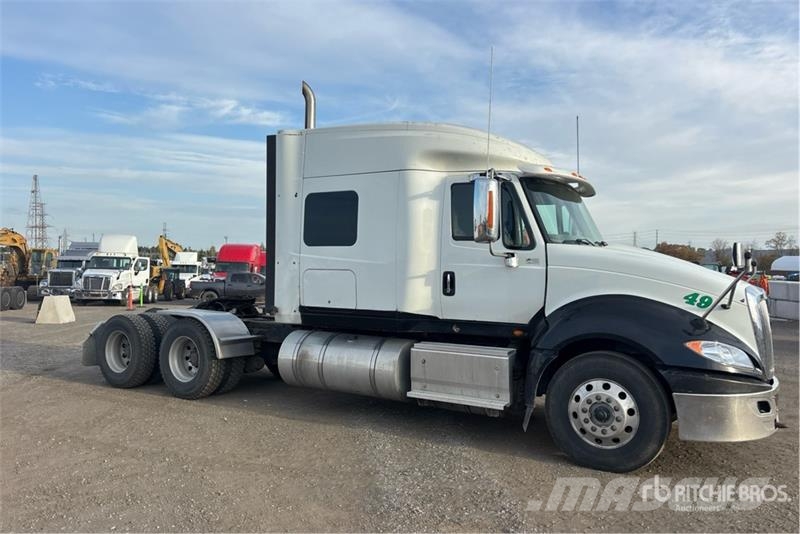 International ProStar+ 6x4 T/A Sleeper Truck Tractor Седельные тягачи