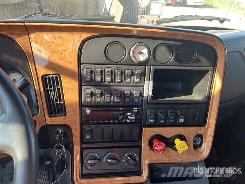 International ProStar 6x4 T/A Sleeper Truck Tractor Trekkvogner