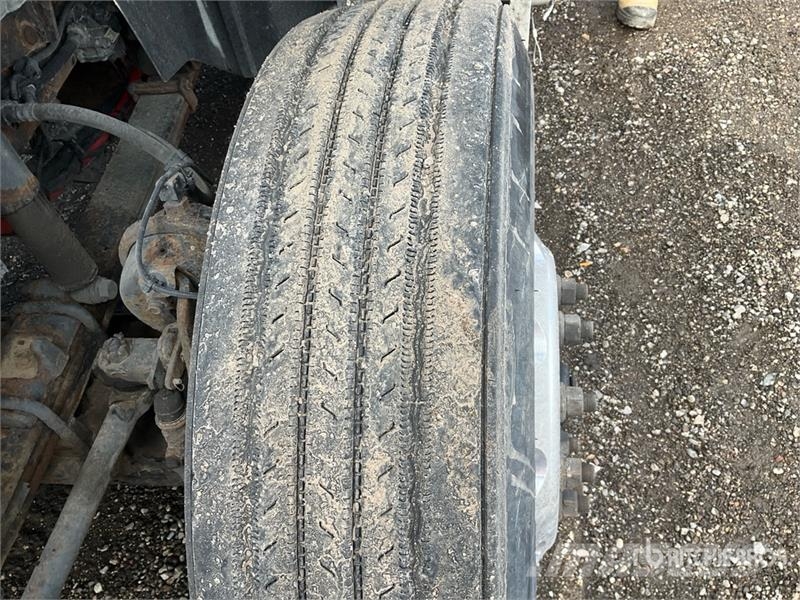 International Prostar+ 122 6x4 T/A Day Cab Truck Tractor Çekiciler