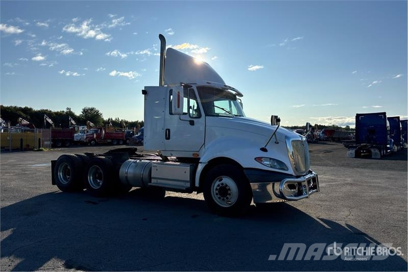 International ProStar 6x4 T/A Day Cab Truck Tractor Trekkvogner