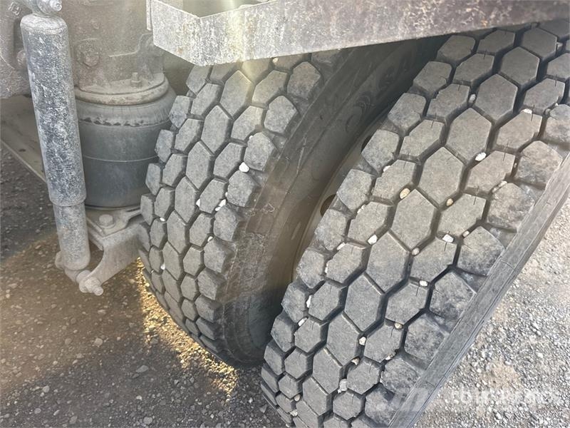 International ProStar+ 6x4 T/A Sleeper Truck Tractor Седельные тягачи