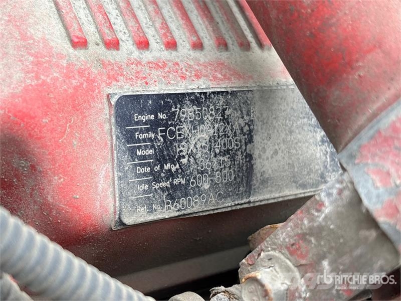 International ProStar+ 122 6x4 T/A Sleeper Truck Tractor Cabezas tractoras