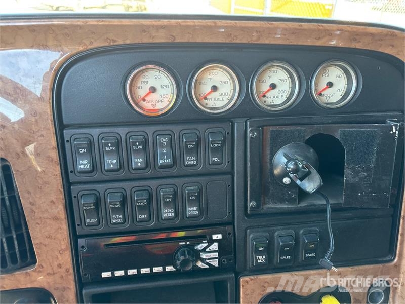 International Prostar 6x4 T/A Sleeper Truck Tractor وحدات الجر