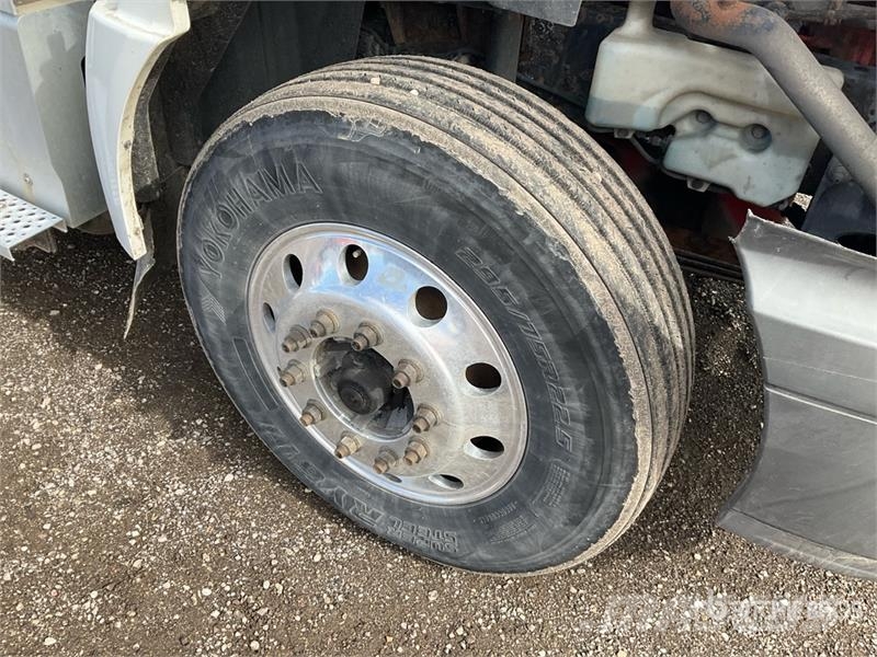International Prostar+ 122 6x4 T/A Day Cab Truck Tractor Çekiciler