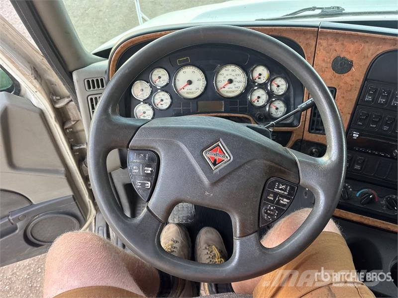 International ProStar+ 6x4 T/A Sleeper Truck Tractor Седельные тягачи
