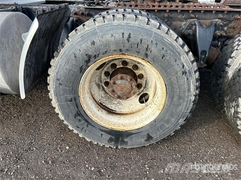 International ProStar+ 6x4 T/A Day Cab Truck Tractor Motrici e Trattori Stradali
