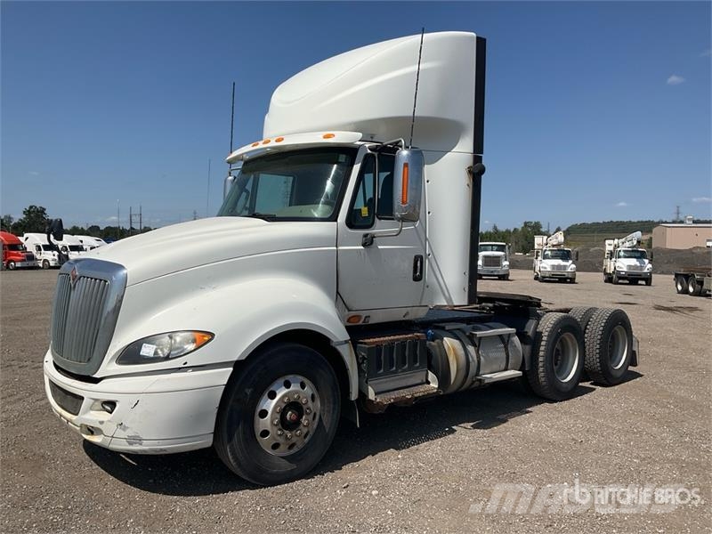 International ProStar+ 6x4 T/A Day Cab Truck Tractor 牵引车