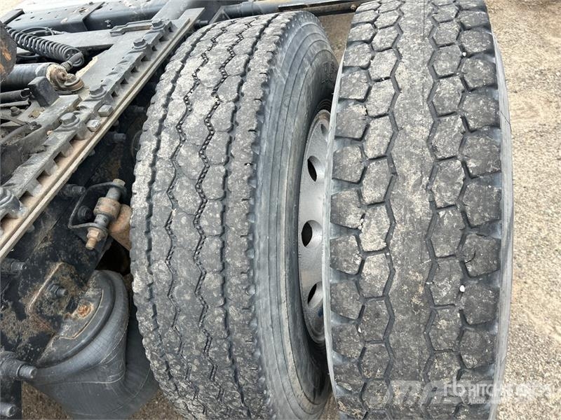 International ProStar 6x4 T/A Sleeper Truck Tractor (Inoperable) Nyergesvontatók
