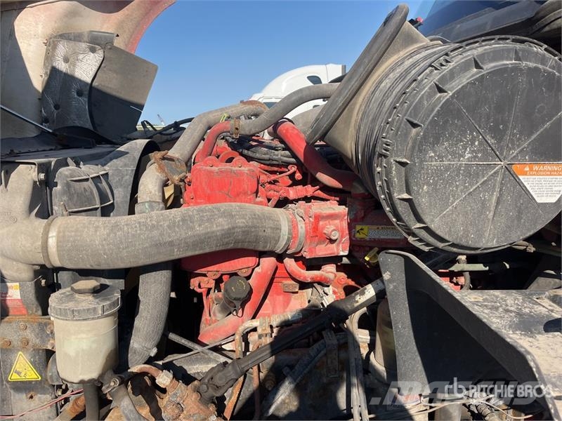 International ProStar 6x4 T/A Sleeper Truck Tractor Trekkvogner