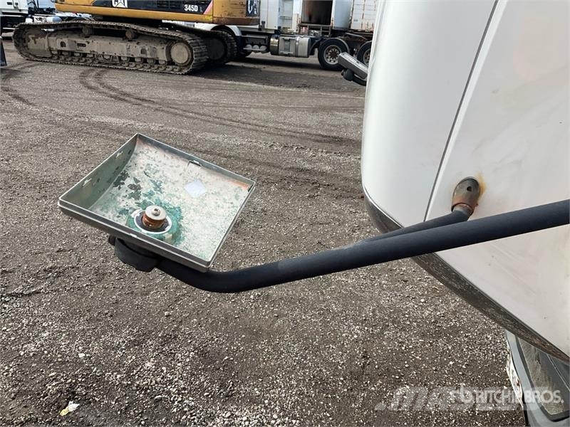 International Prostar+ 122 6x4 T/A Day Cab Truck Tractor Çekiciler